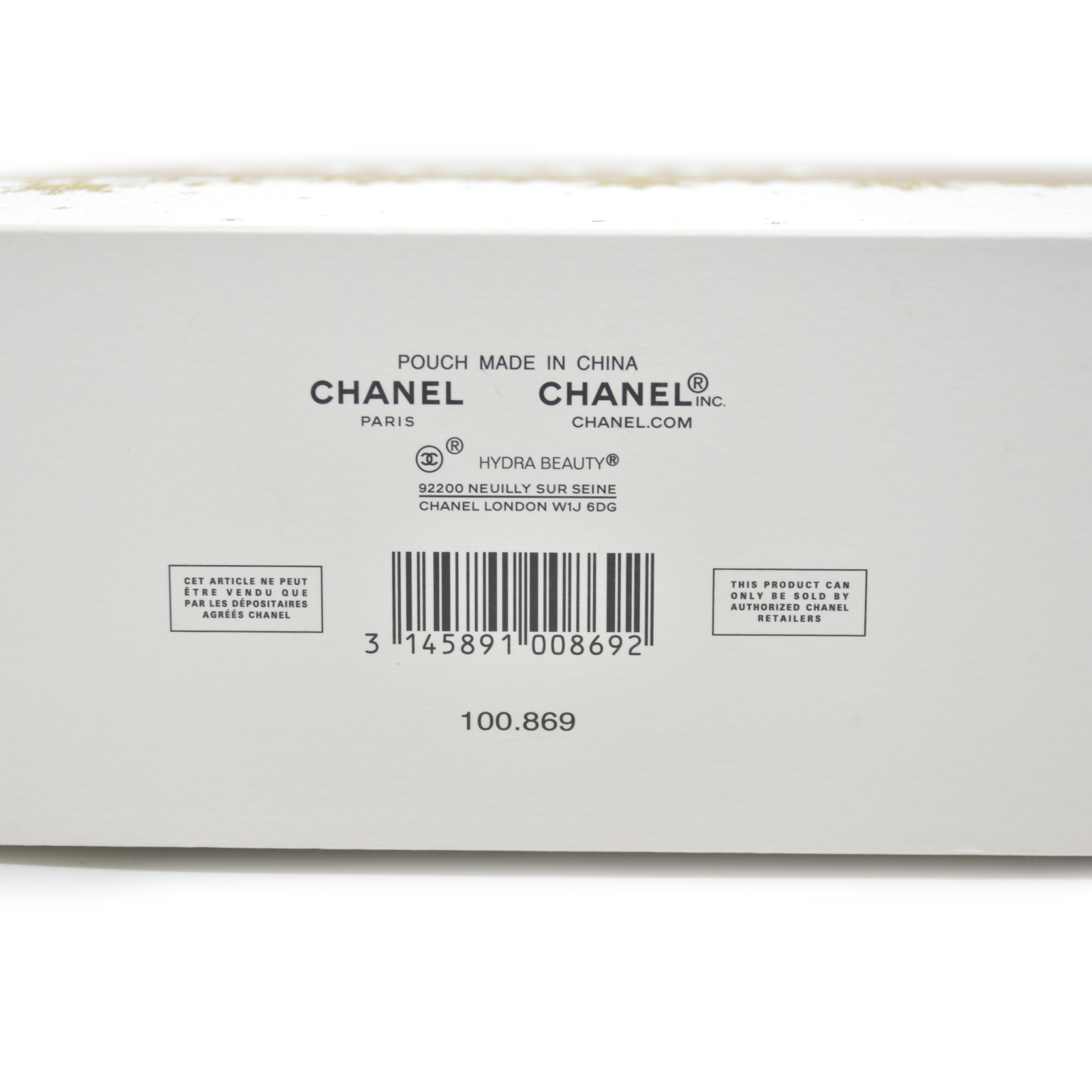Chanel Beauty Cosmetic Pouch White Tweed Gold 2024