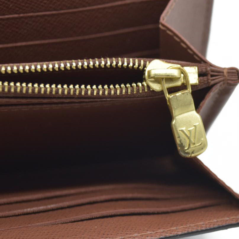 $725 Louis Vuitton Monogram Portefeiulle Sarah Long Bifold Wallet Brown SD0250