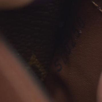 $725 Louis Vuitton Monogram Portefeiulle Sarah Long Bifold Wallet Brown SD0250