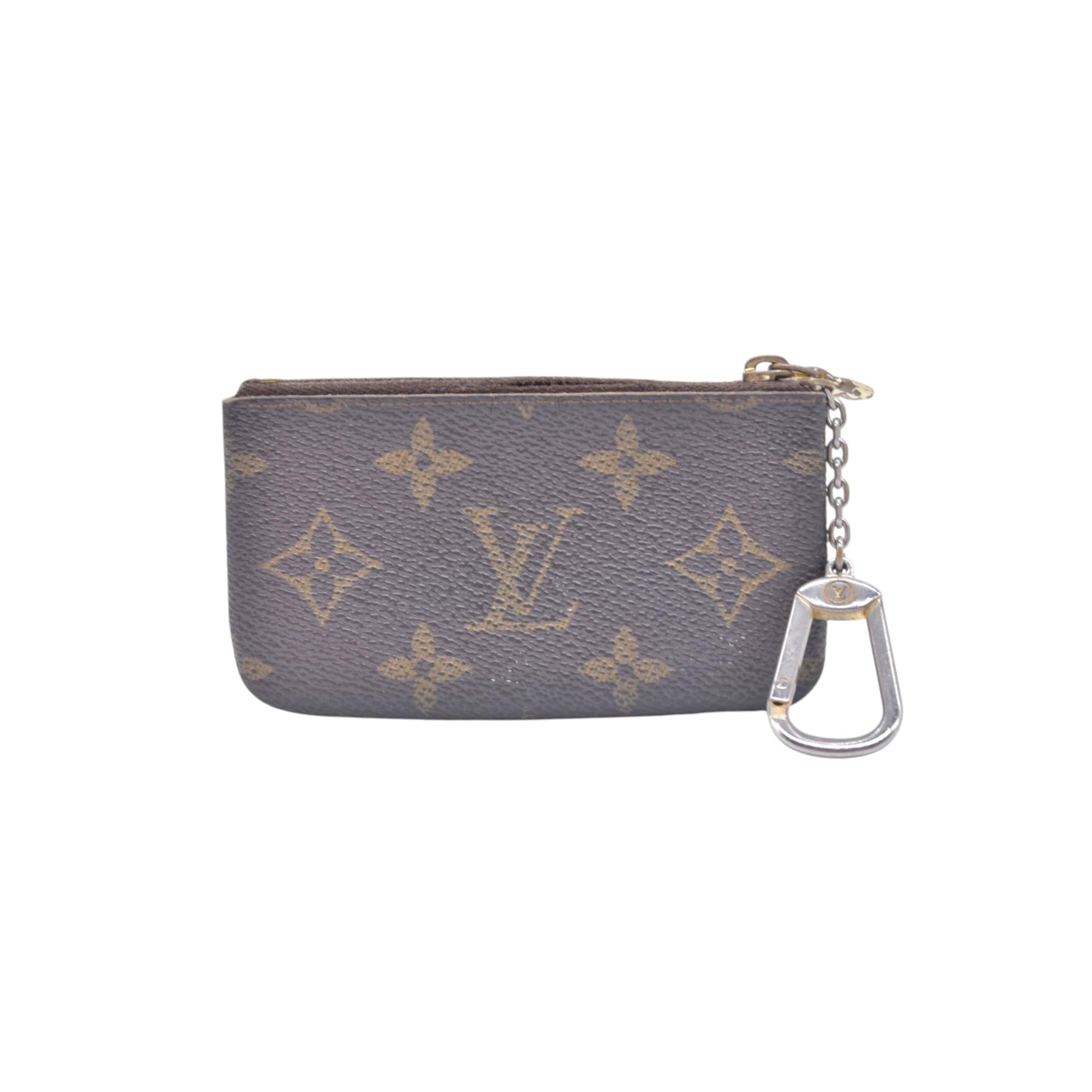 $355 DAMAGED 1990 LOUIS VUITTON Monogram Key Pouch Cles CONSIGNMENT 10021454