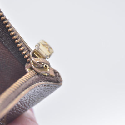 $355 DAMAGED 1990 LOUIS VUITTON Monogram Key Pouch Cles CONSIGNMENT 10021454