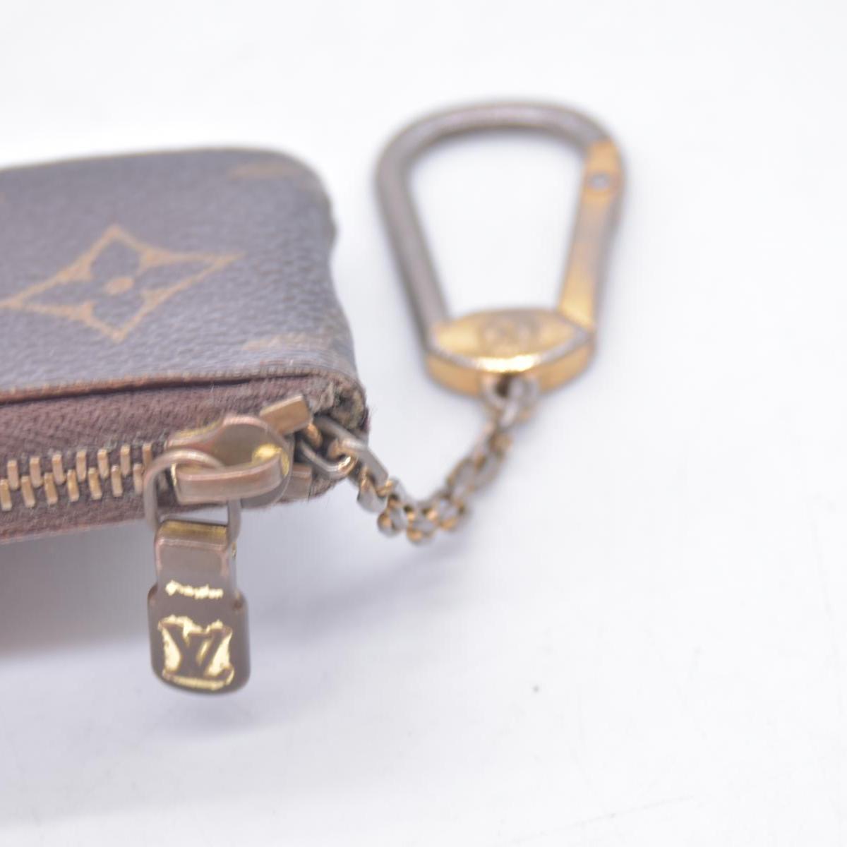 $355 LOUIS VUITTON Monogram Key Pouch Cles CONSIGNMENT 10021445