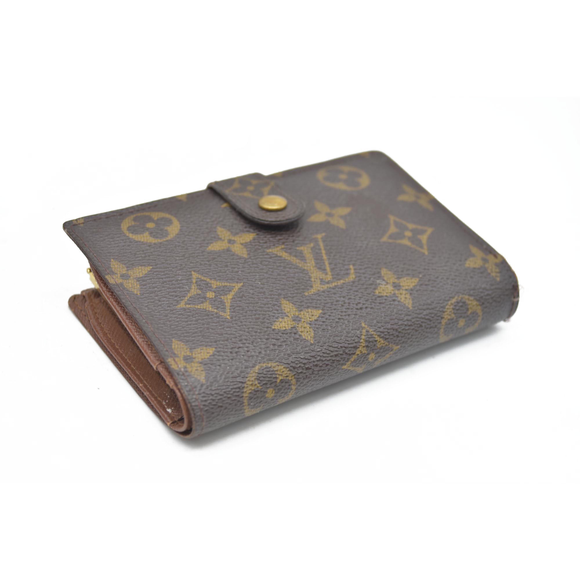 AUCTION $750 Louis Vuitton  Monogram French Purse Wallet TH0021