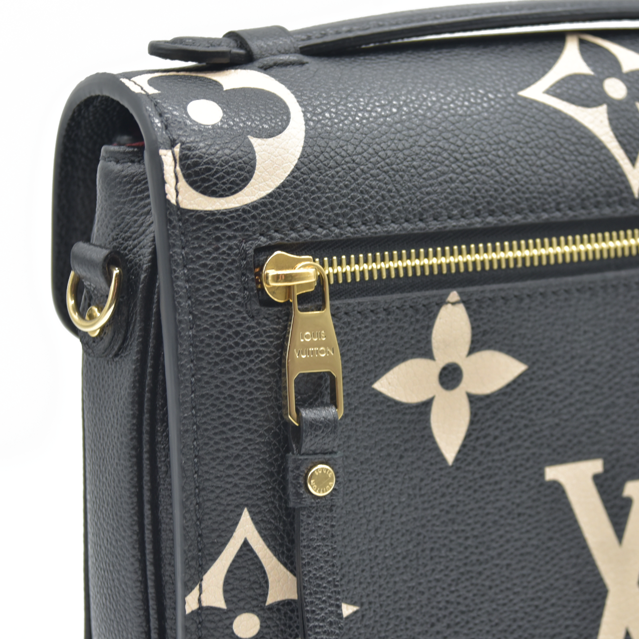 $3150 Louis Vuitton Empreinte Monogram Giant Pochette Metis Black Beige Bicolor CONSIGNMENT