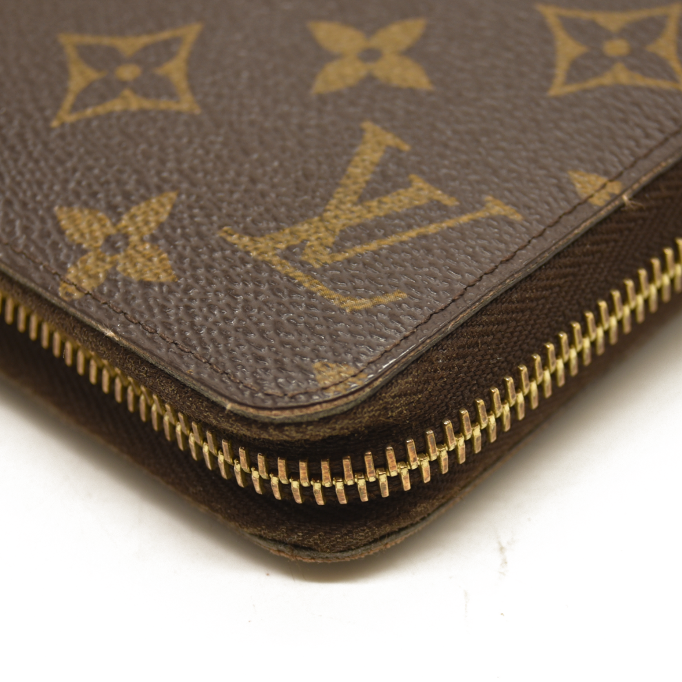 Louis Vuitton  Monogram Zippy Wallet GI1103