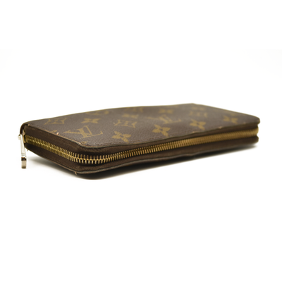 Louis Vuitton  Monogram Zippy Wallet GI1103