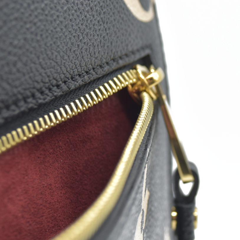 $3150 Louis Vuitton Empreinte Monogram Giant Pochette Metis Black Beige Bicolor CONSIGNMENT