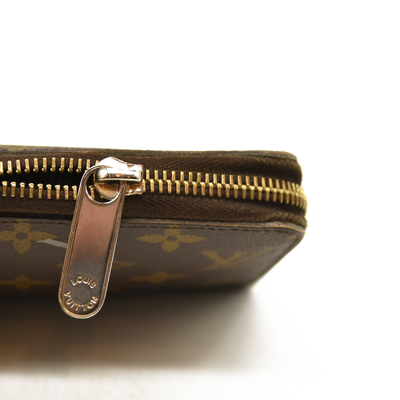 Louis Vuitton  Monogram Zippy Wallet GI1103
