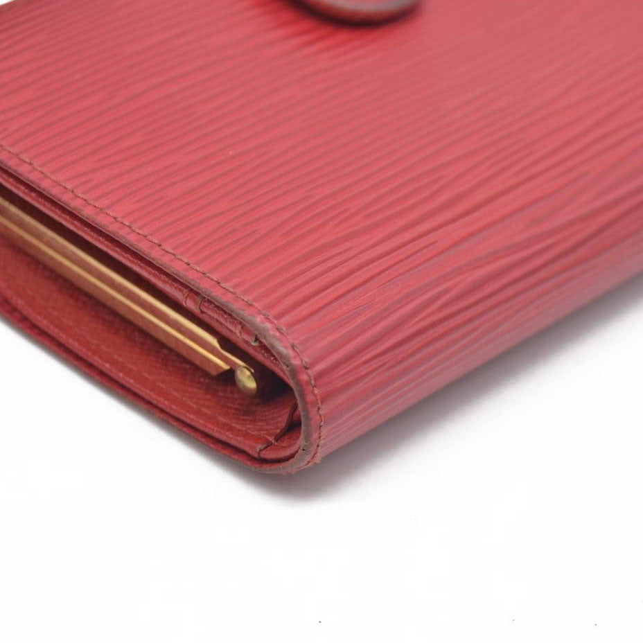 $775 Louis Vuitton  Epi French Purse Wallet Red