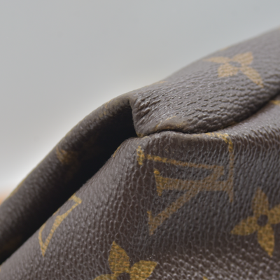 $2500 2011 Louis Vuitton  LV Monogram Artsy MM SD2191