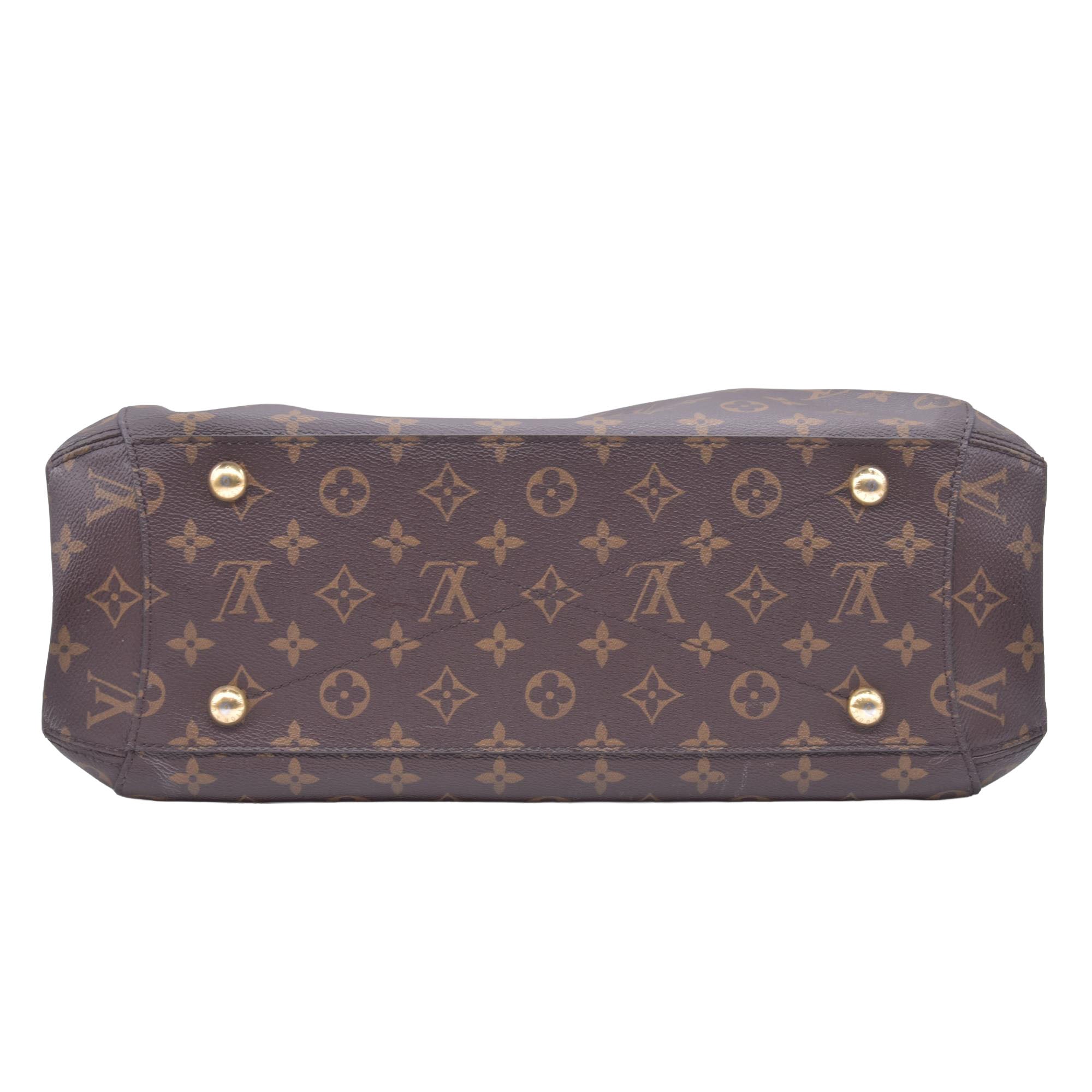 $2620 2019 Louis Vuitton Monogram Montaigne GM GI0119