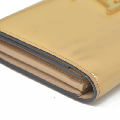 $1550 LOUIS VUITTON Louise Patent Leather BIifold Long Wallet 2015 CA2145