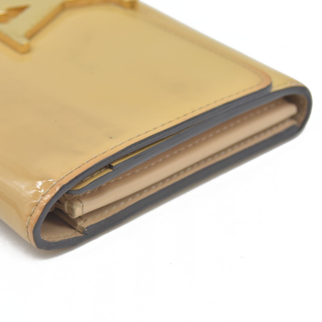 $1550 LOUIS VUITTON Louise Patent Leather BIifold Long Wallet 2015 CA2145