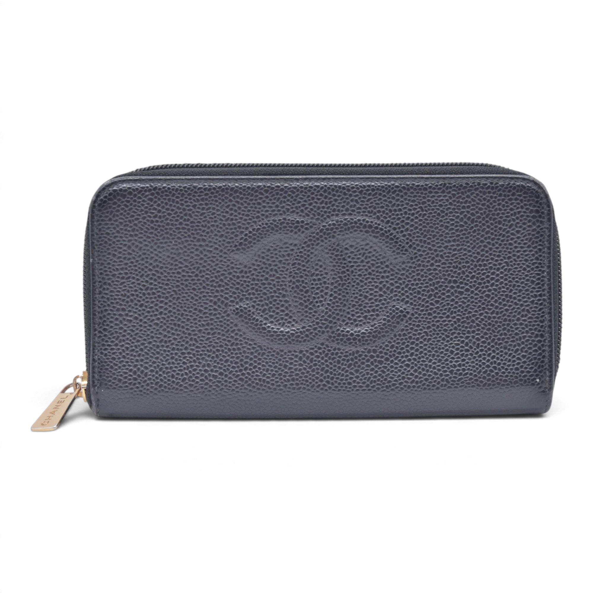 $750 CHANEL Black Caviar Timeless CC Zip Around Wallet CONSIGNMENT 10021437