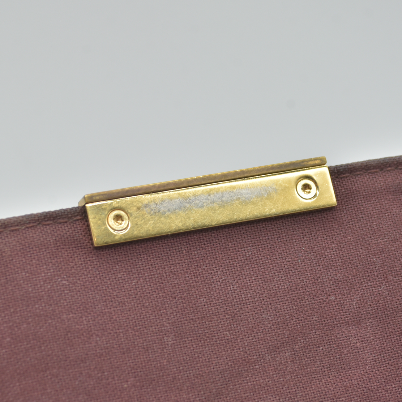 $1490 2015 Louis Vuitton  Monogram Favorite PM FL4145