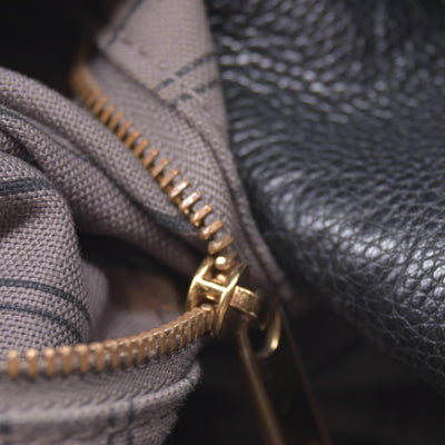 $3800 2016 Louis Vuitton Empreinte Artsy MM Black CA4196 10020668