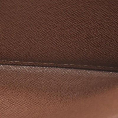 AUCTION $725 Louis Vuitton Monogram Sarah Wallet CA5008