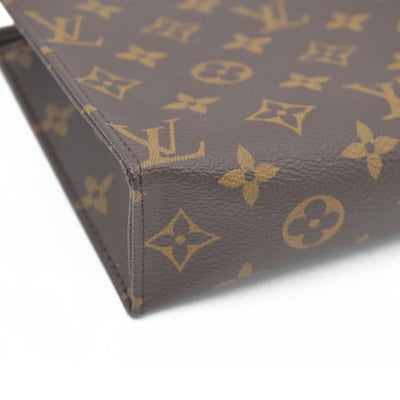 $885 RFID Louis Vuitton  Monogram Toiletry Pouch 19 Red CONSIGNMENT