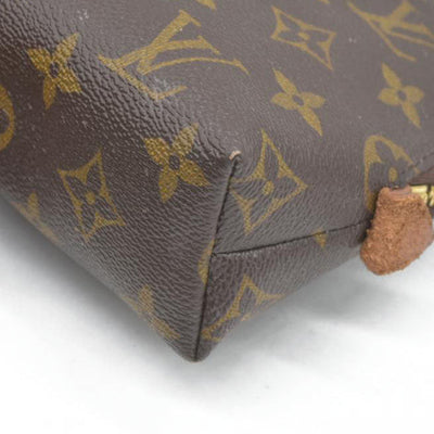 $715 Louis Vuitton  Monogram Cosmetic Pouch GM