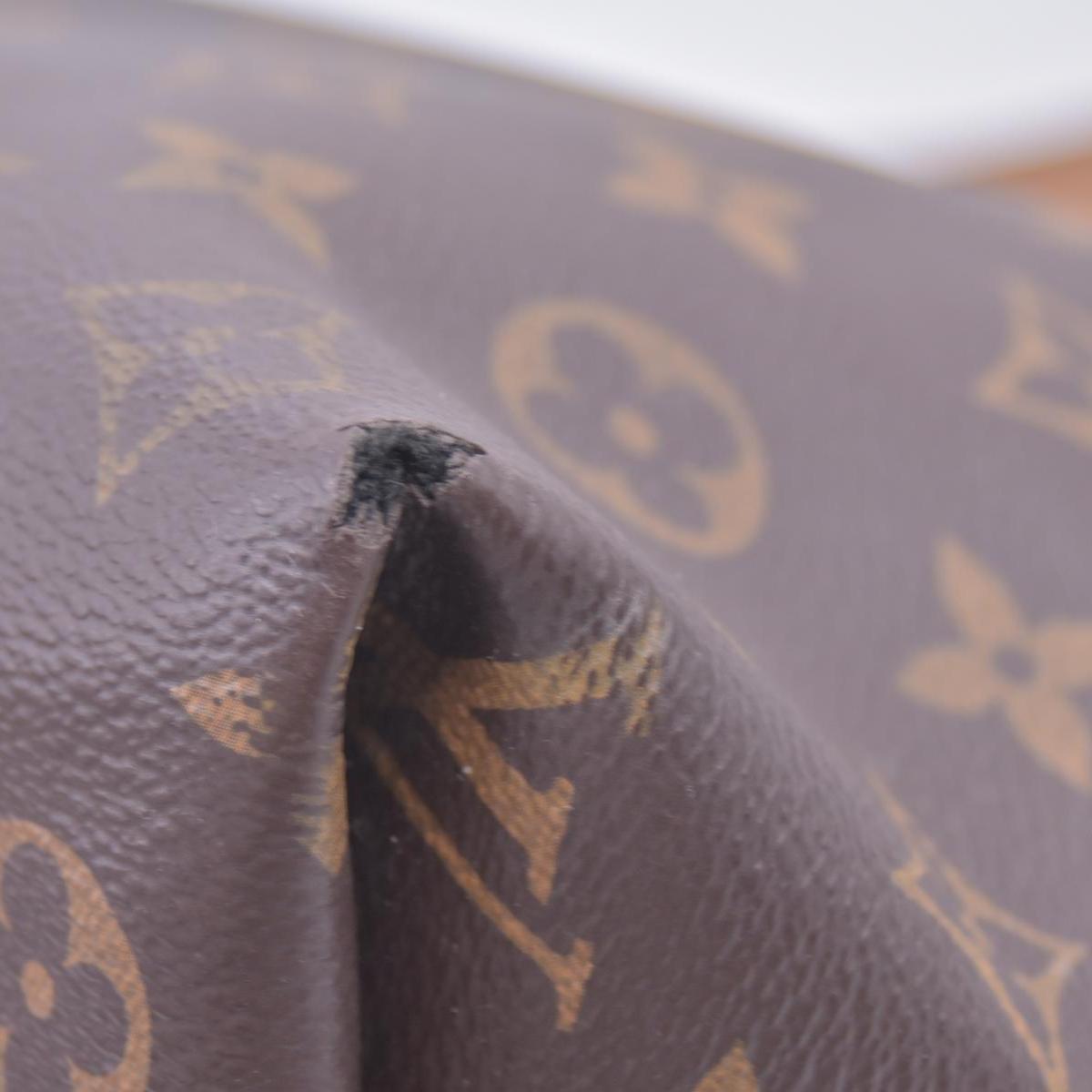 $2940 RFID Louis Vuitton Monogram Carryall PM