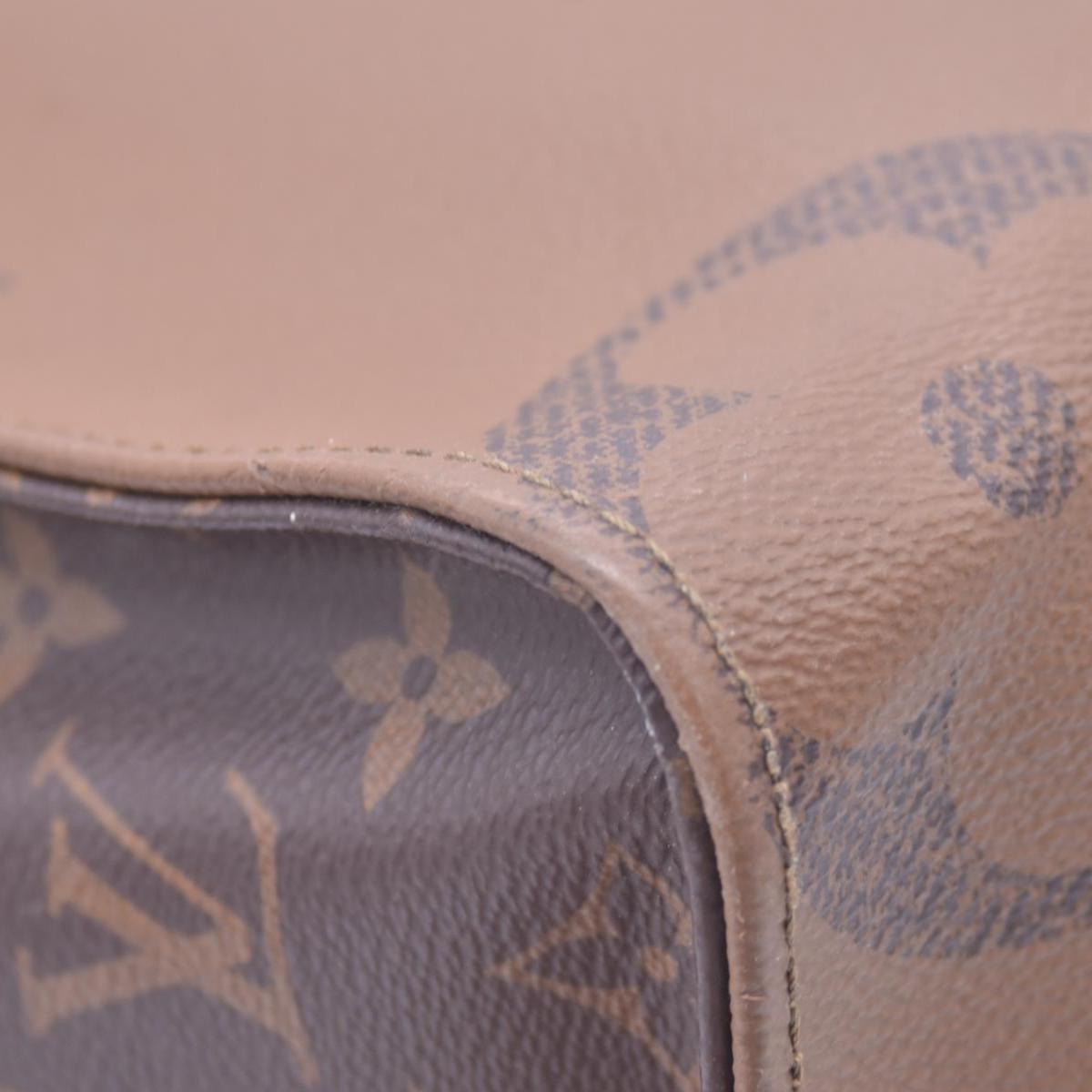 $3300 RFID Louis Vuitton Reverse Monogram Giant Onthego MM 10020692
