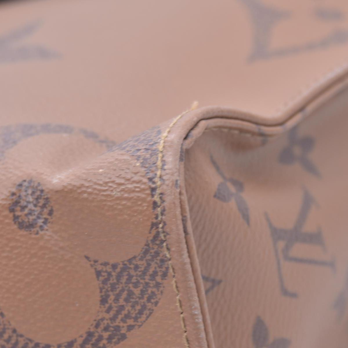 $3300 RFID Louis Vuitton Reverse Monogram Giant Onthego MM