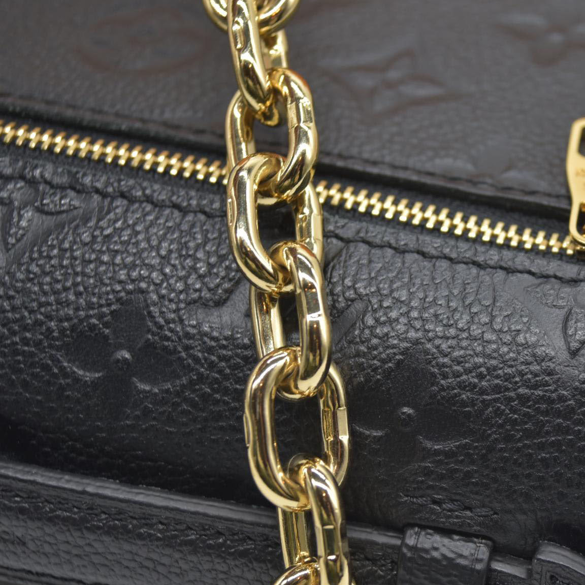 $3250 Louis Vuitton LV Monogram Pochette Métis East West