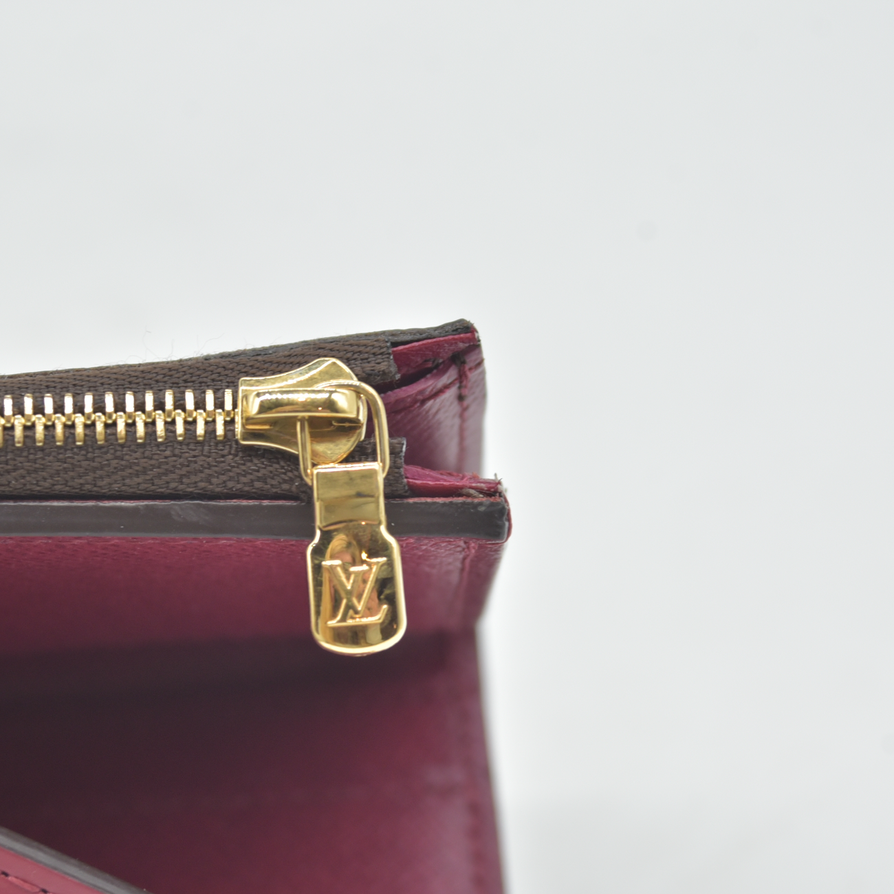 $535 RFID Louis Vuitton Monogram Zoe Wallet Fuchsia