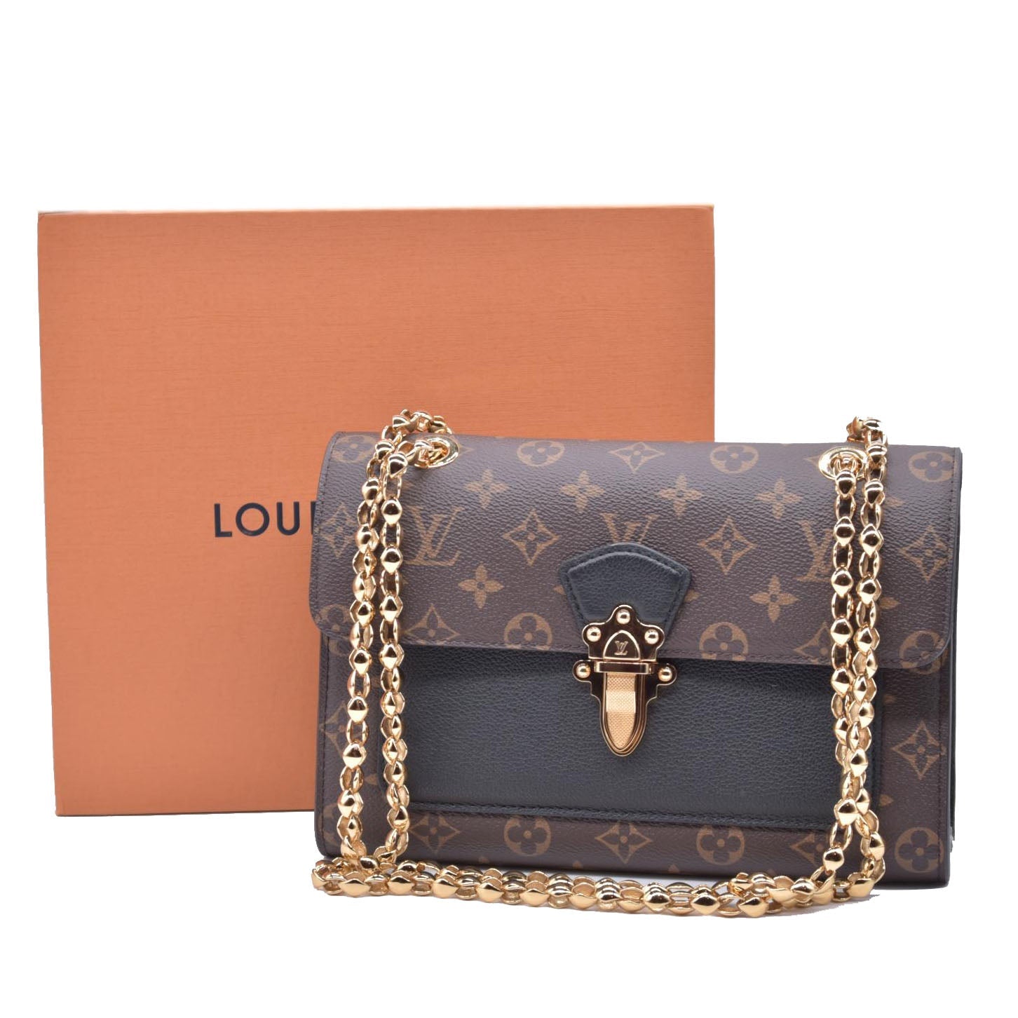 $2830 2018 Louis Vuitton Monogram Victoire Black CA4138