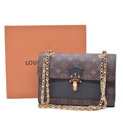 $2830 2018 Louis Vuitton Monogram Victoire Black CA4138