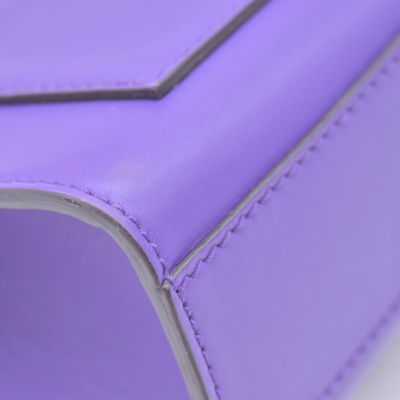 $1250 GUCCI Purple Leather Padlock Strawberry Shoulder Bag CONSIGNMENT 10021438