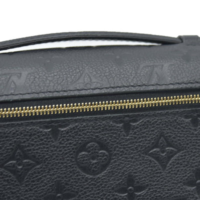 $3250 Louis Vuitton LV Monogram Pochette Métis East West