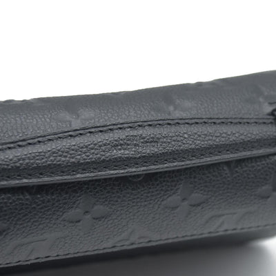 $3250 Louis Vuitton LV Monogram Pochette Métis East West