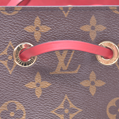 $2370 2018 USA LOUIS VUITTON Monogram Neonoe MM Bucket Bag Red CONSIGNMENT 10021439 SD4118