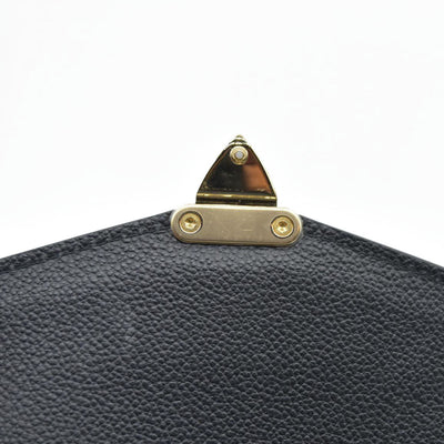 $3250 Louis Vuitton LV Monogram Pochette Métis East West