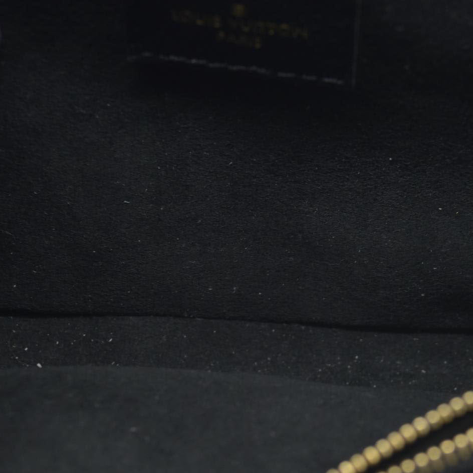 $3250 Louis Vuitton LV Monogram Pochette Métis East West