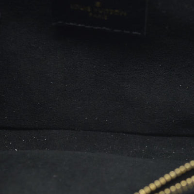 $3250 Louis Vuitton LV Monogram Pochette Métis East West