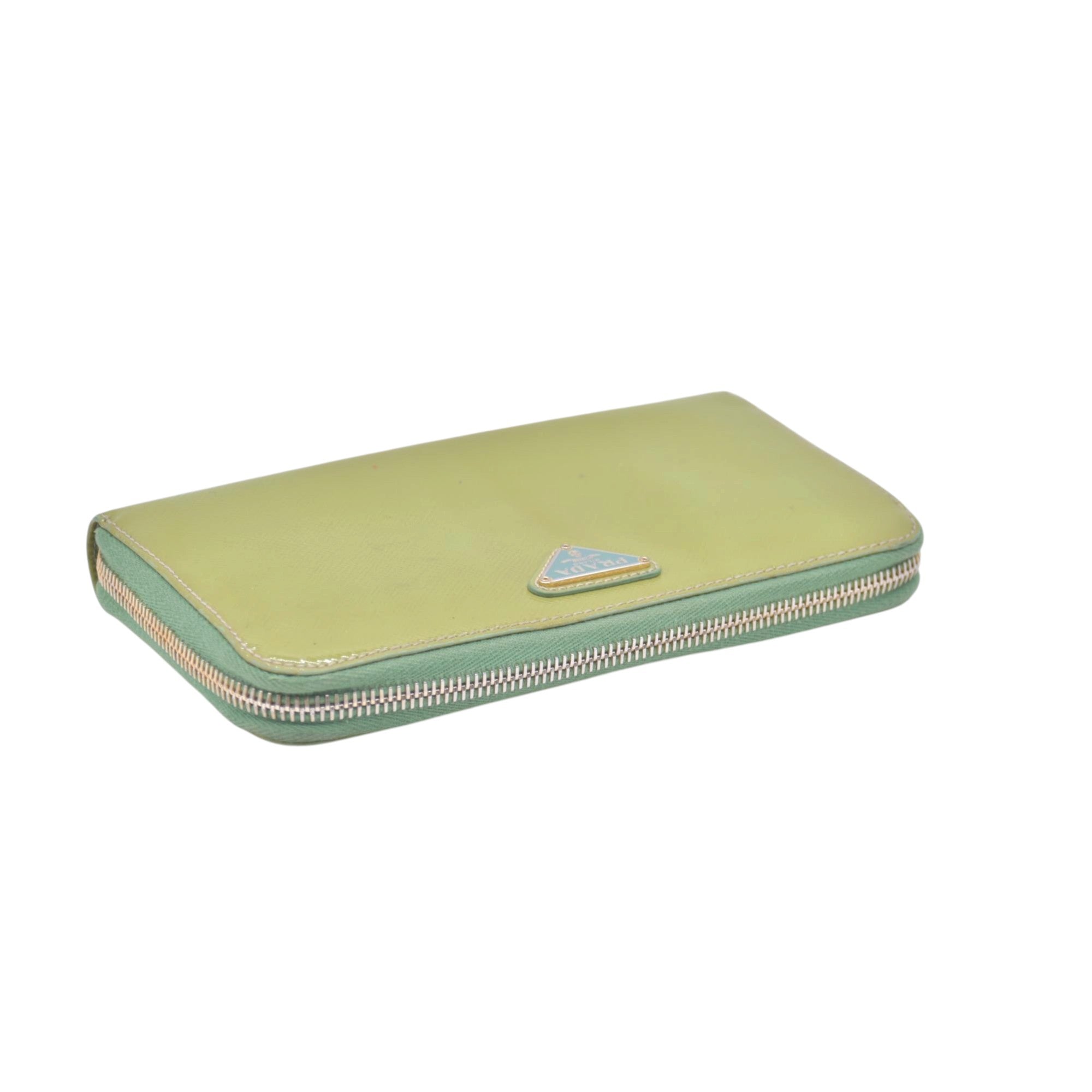 $650 PRADA Lime Green Patent Leather Triangle Logo Zip Wallet CONSIGNMENT 10021459