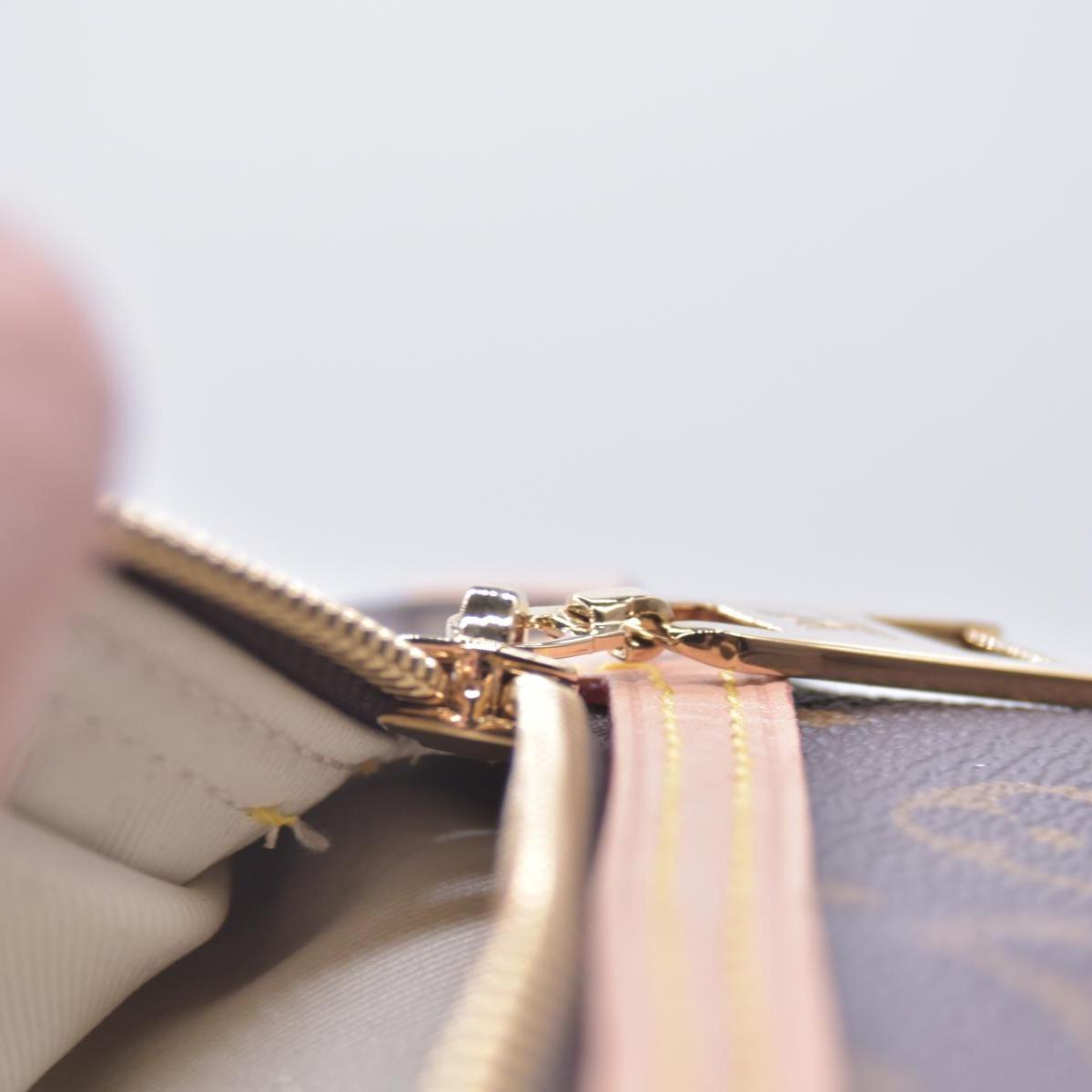 $2020 Louis Vuitton Monogram High Rise Bumbag