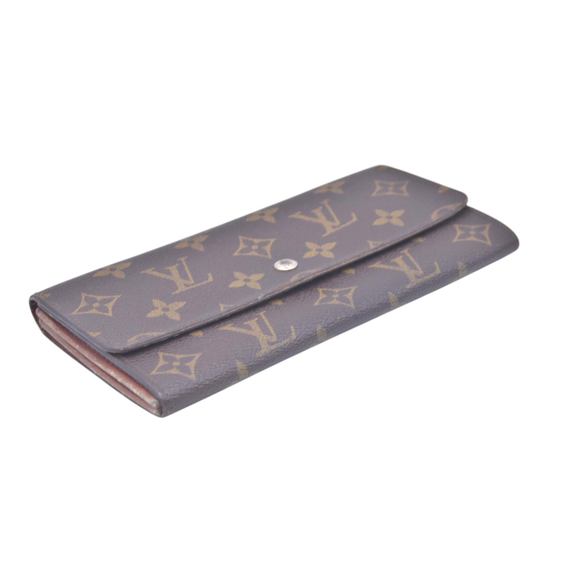 $725 LOUIS VUITTON Monogram Porte-Feuille International Wallet CONSIGNMENT 10021462