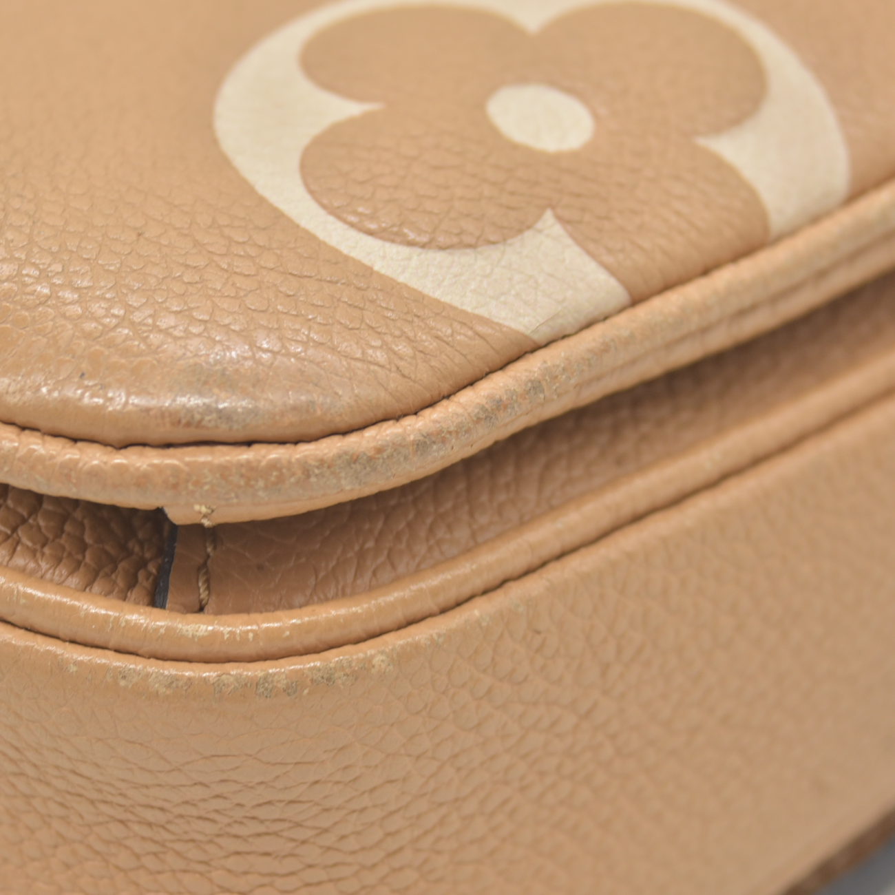 $3100 RFID Louis Vuitton Empreinte Monogram Giant Pochette Metis Arizona Beige 10019913
