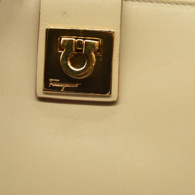 Salvatore Ferragamo Gancini Clip Leather Long Bifold Wallet Ivory CONSIGNMENT 10020992