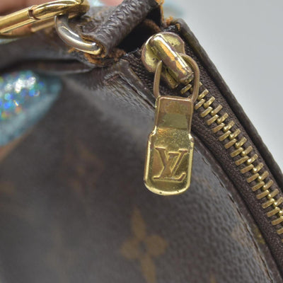 $1290 2000 Louis Vuitton LV Pochette Accessoires Brown Monogram CA0070