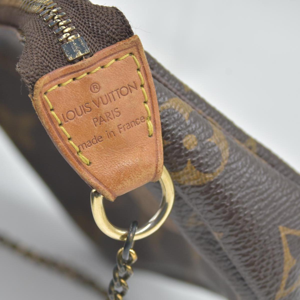 $835 2007 Louis Vuitton Monogram Complice Trunks and Bags Mini Pochette Accessories Beige FL3077