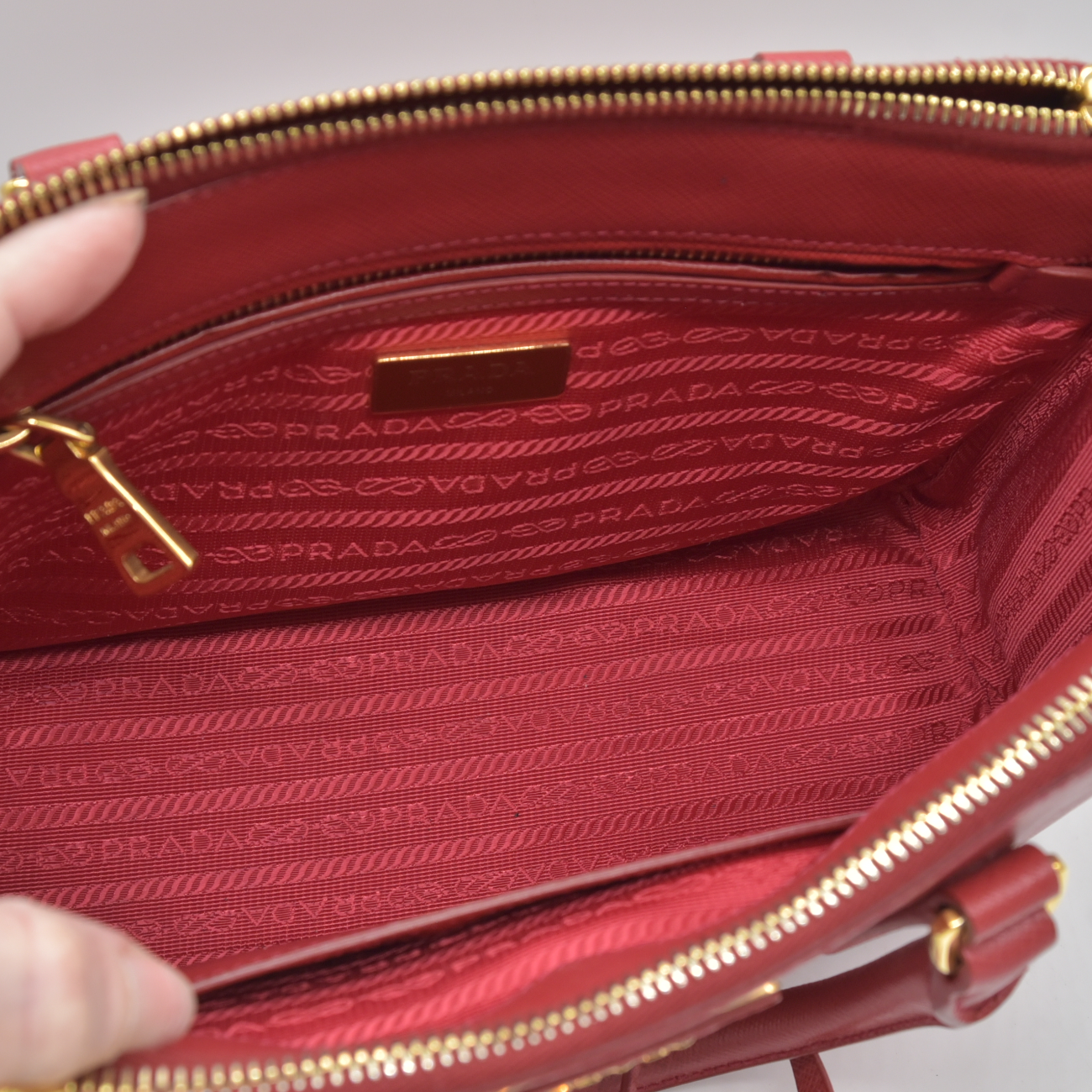 $4700 Prada Saffiano Mini Galleria Double Zip Tote Fuxia