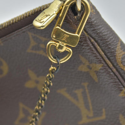 $835 2007 Louis Vuitton Monogram Complice Trunks and Bags Mini Pochette Accessories Beige FL3077