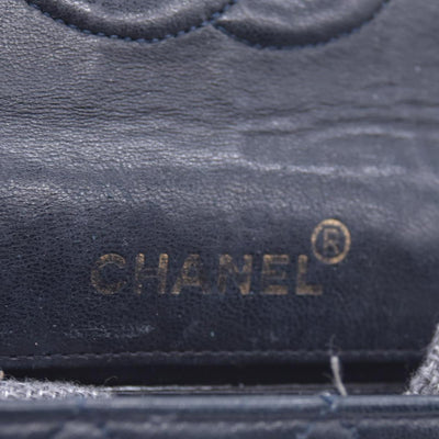 Chanel 1989-1991 Navy Lambskin Quilted Flap Bag 24k Gold Hardware CONSIGNMENT