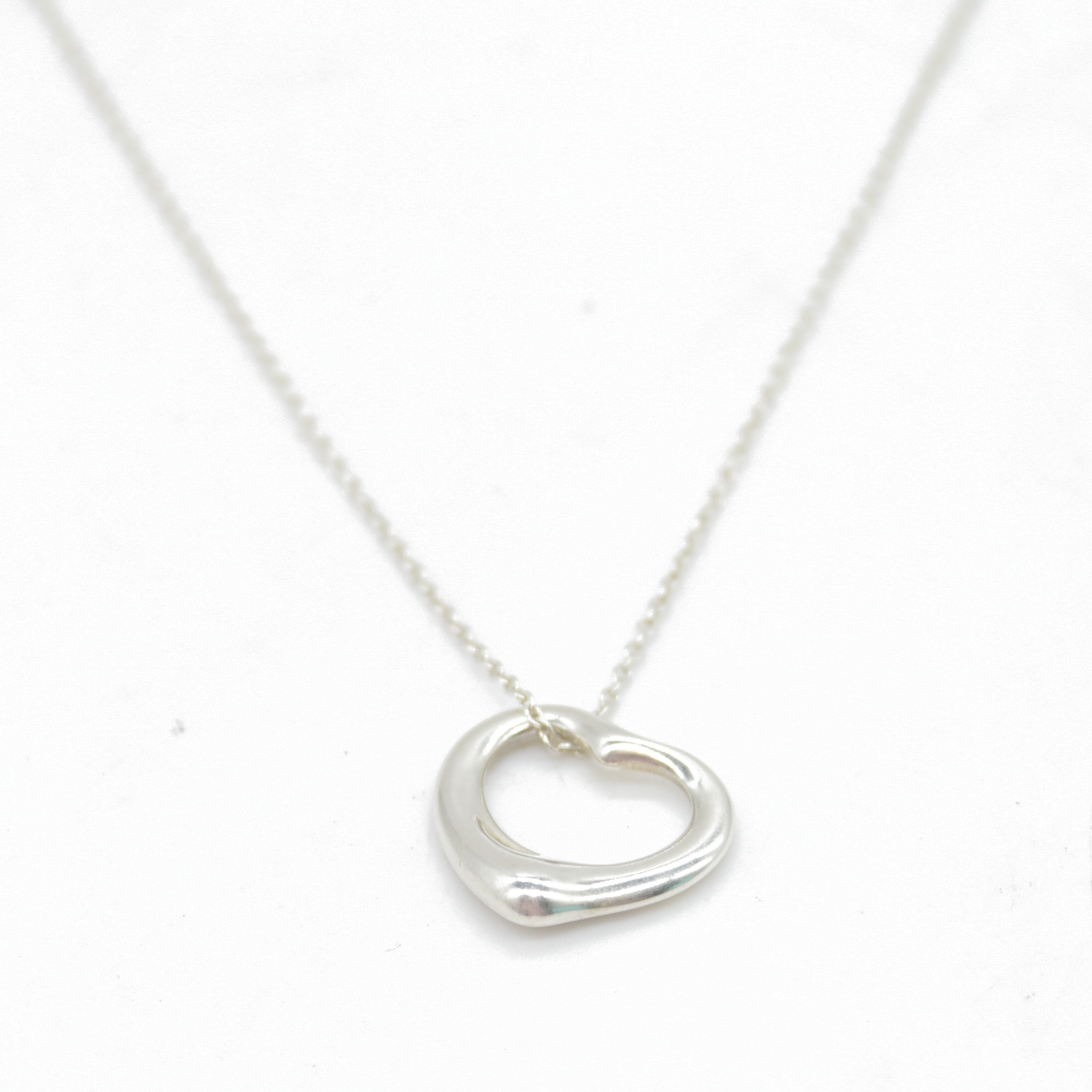 $525 Tiffany & Co. Elsa Peretti Open Heart Pendant 16 mm