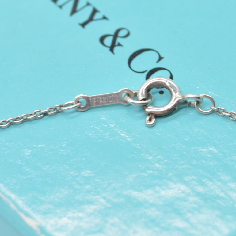 $400 Tiffany & Co. Infinity Necklace Sterling Silver Elsa Peretti Interlocking Ovals Pendant Necklace