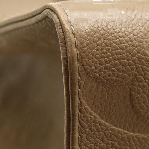 Louis Vuitton  Empreinte Monogram Giant Onthego MM Tourterelle